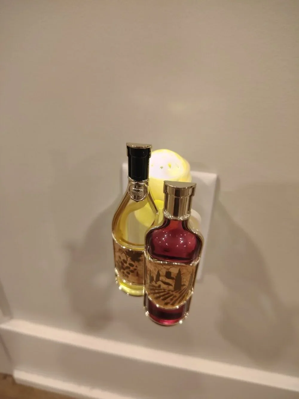 Bath And Body Works Double Wine Bottles Wallflower Plug In Diffuser Wall LIGHTS